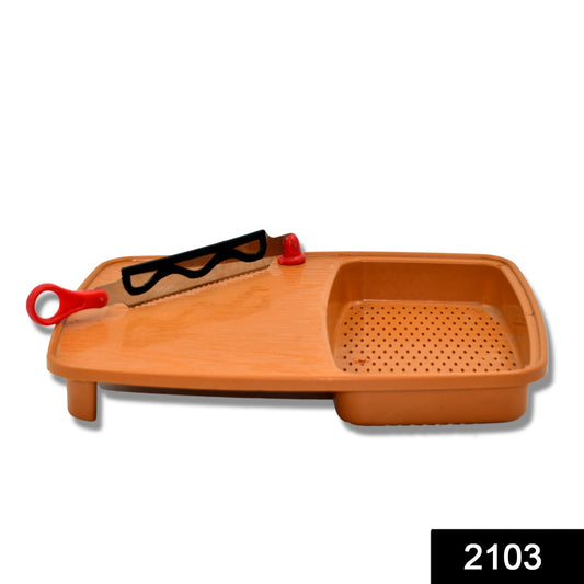 Durable plastic cutting tray with holder