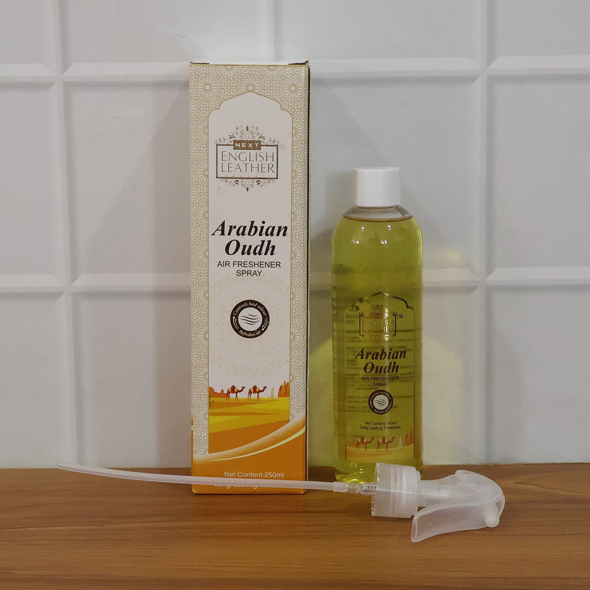 long lasting Arabian Oudh scent air freshener